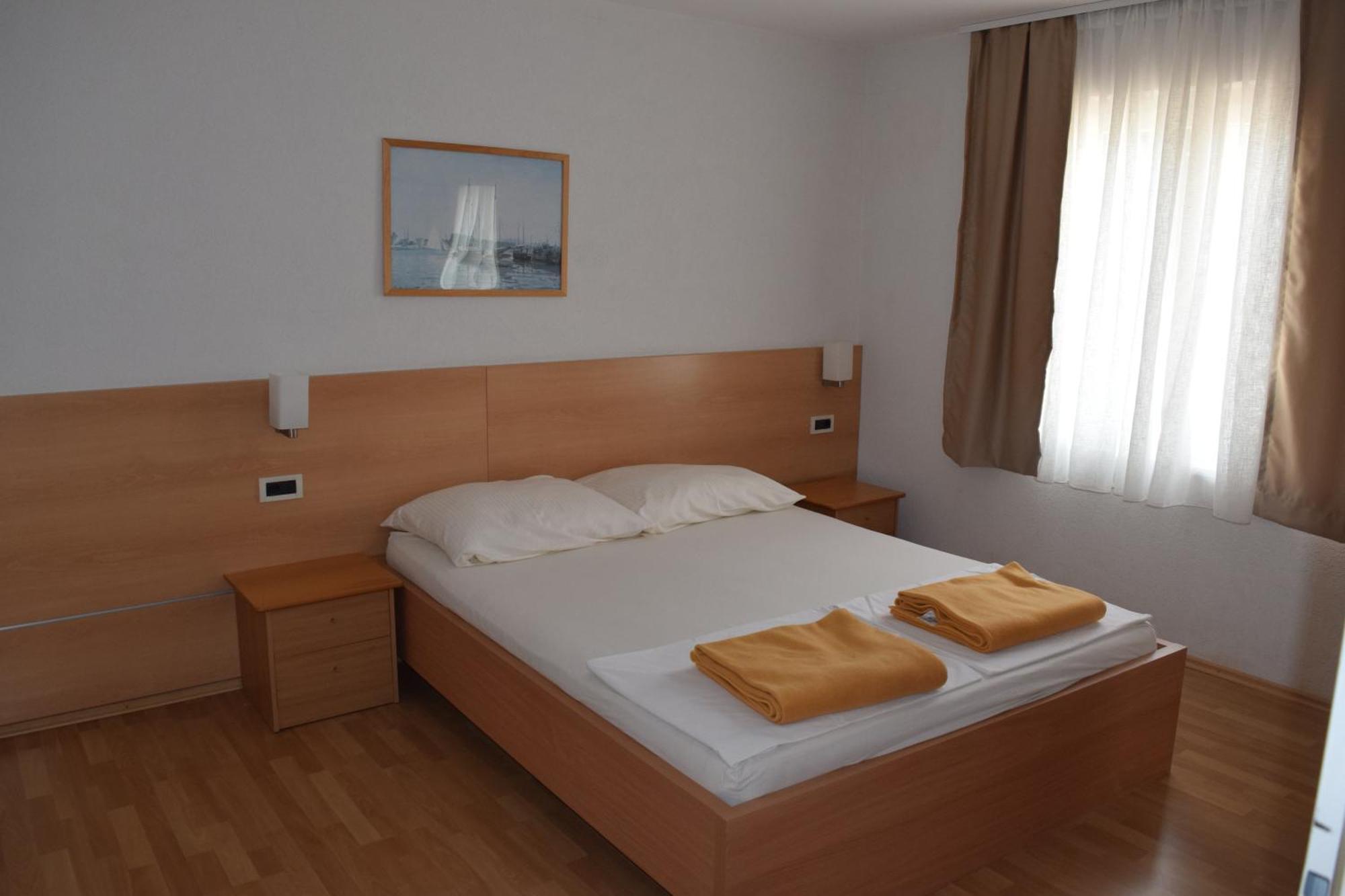 Apartments Grgic Novigrad  Exterior photo